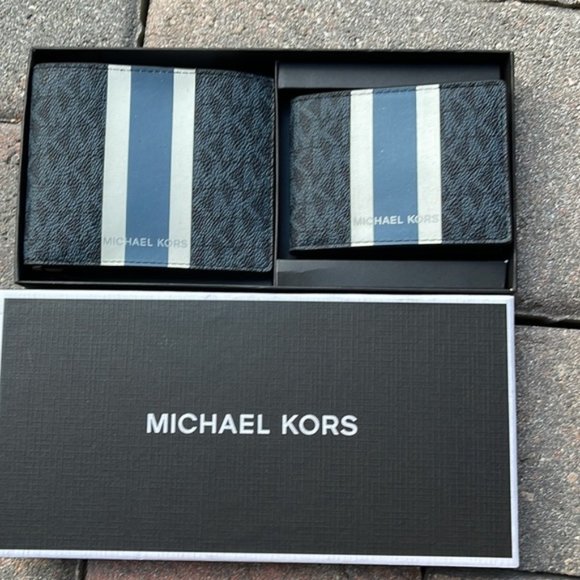 Michael Kors Men`s Gifting Bifold 3 in 1 Wallet Box Set Admiral Multi - Picture 15 of 16